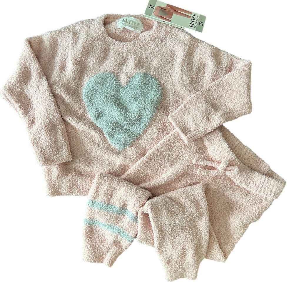 Butter Pink and Gray Heart Kids cozy pullover and jogger set